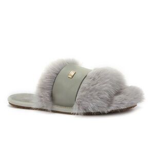 Muchas Luxe Ice Gray slippers